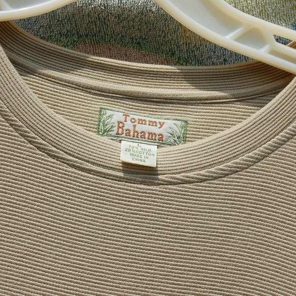 Tommy Bahama Shirt - Picture 1 of 4